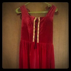 red renaissance dress